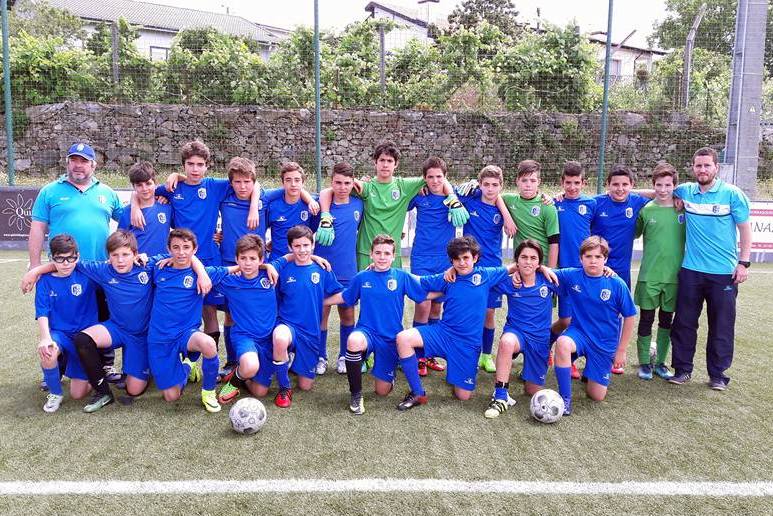 Sub-13 participaram no torneio do Lomarense