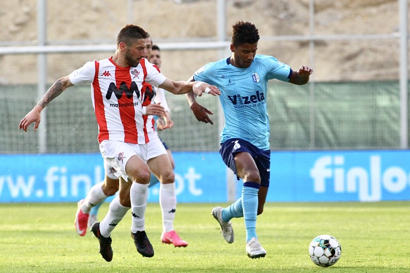 Maré vizelense de futebol espetáculo